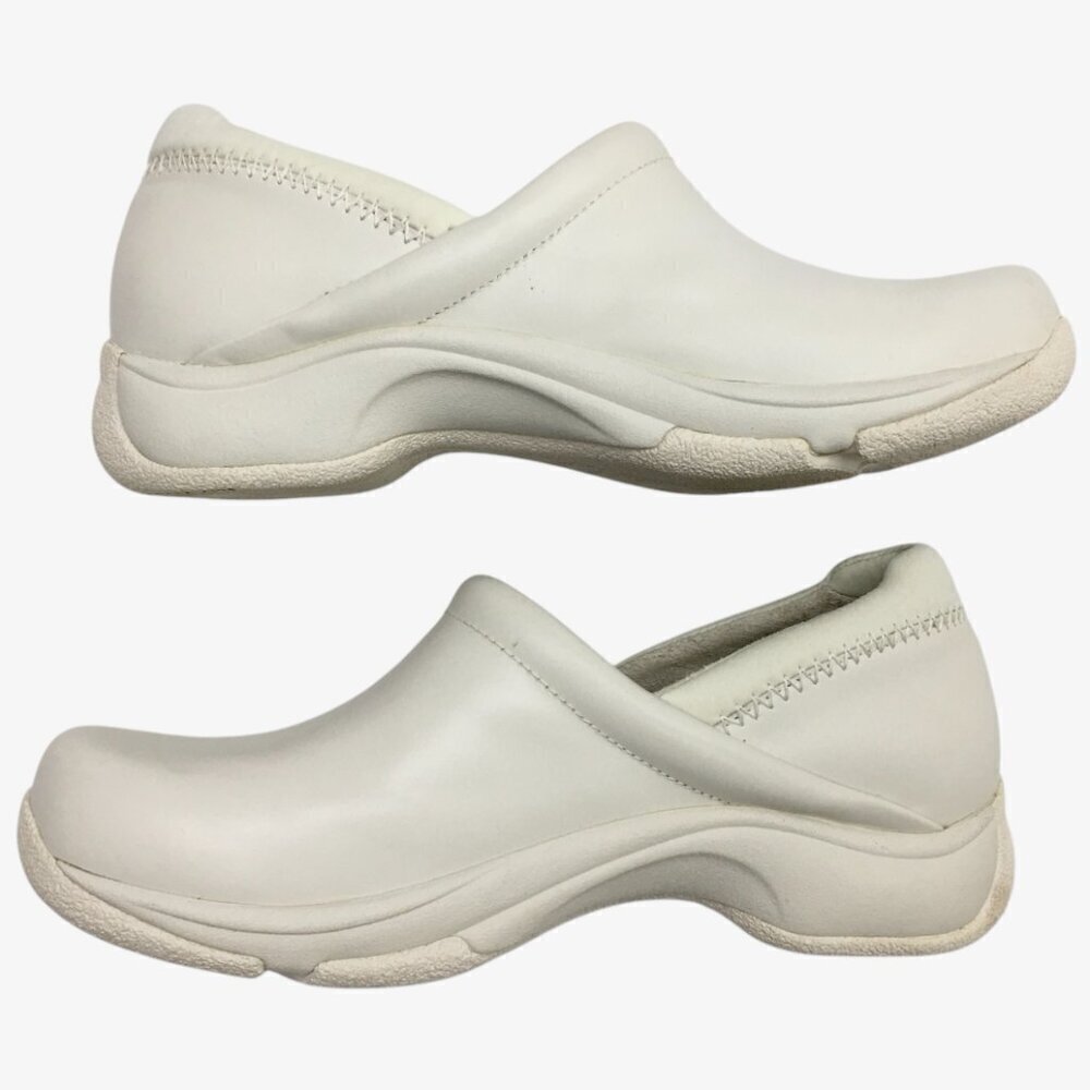 Dansko White Leather Closed Back Clogs Nurse Comfort Shoes European 38 US 7.5/8